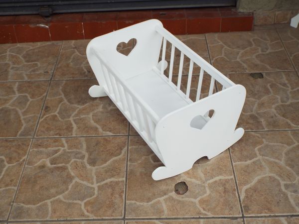 Berço para decoração de féstas,chá de bebe